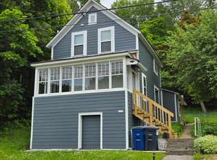 1113 7th Ave, Houghton, MI 49931