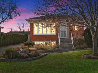 10530 S 81st Ave, Palos Hills, IL