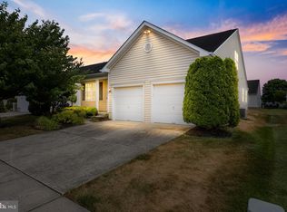 4 Fairfield Dr, Westampton, NJ 08060