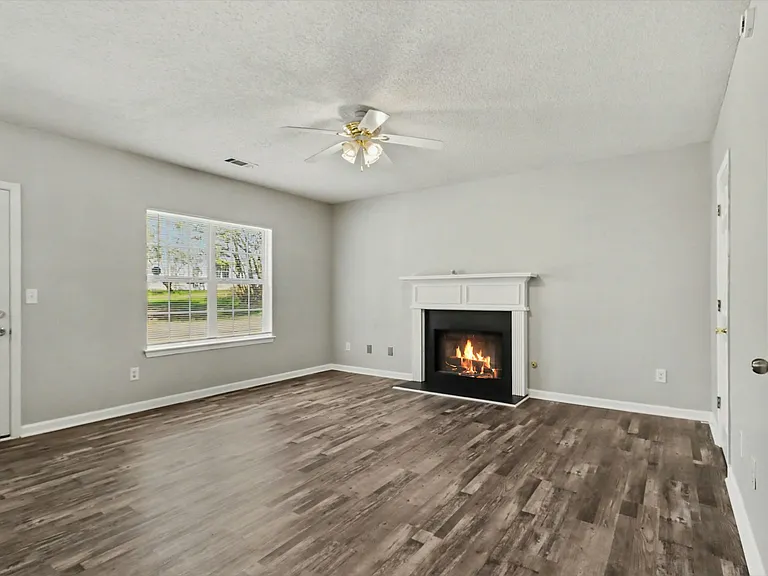2839 Rambling Way — Photo 5