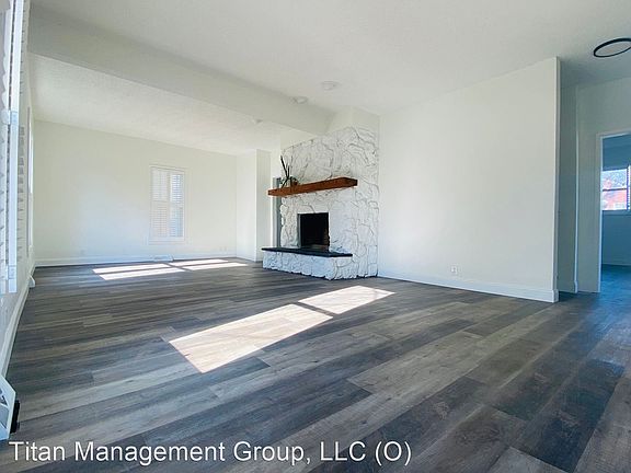 4th image of 538 E Main St APT A