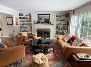 66 Mallard Dr, Greenwich, CT 06830