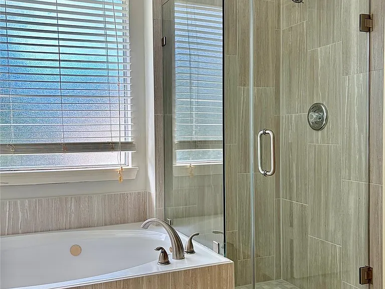 4742 Stoney Point Ct — Photo 21