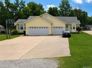 570 Old Us Highway 50 E, Beckemeyer, IL 62219