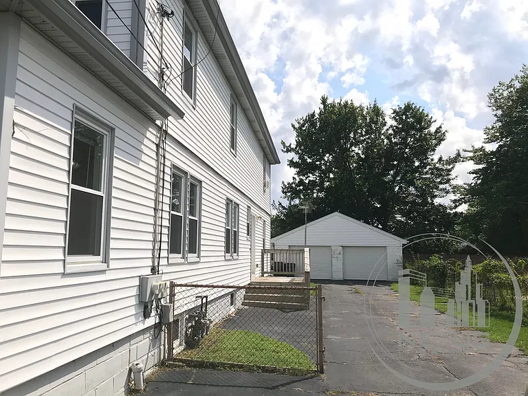 12 Foch Ave — Photo 18