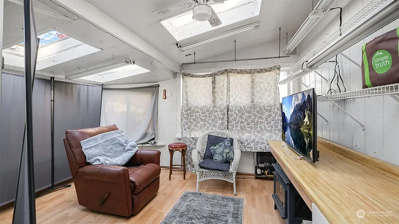 Thumbnail 14