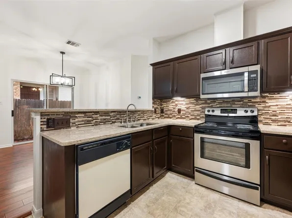 2429A Curry Loop, Round Rock, TX 78664