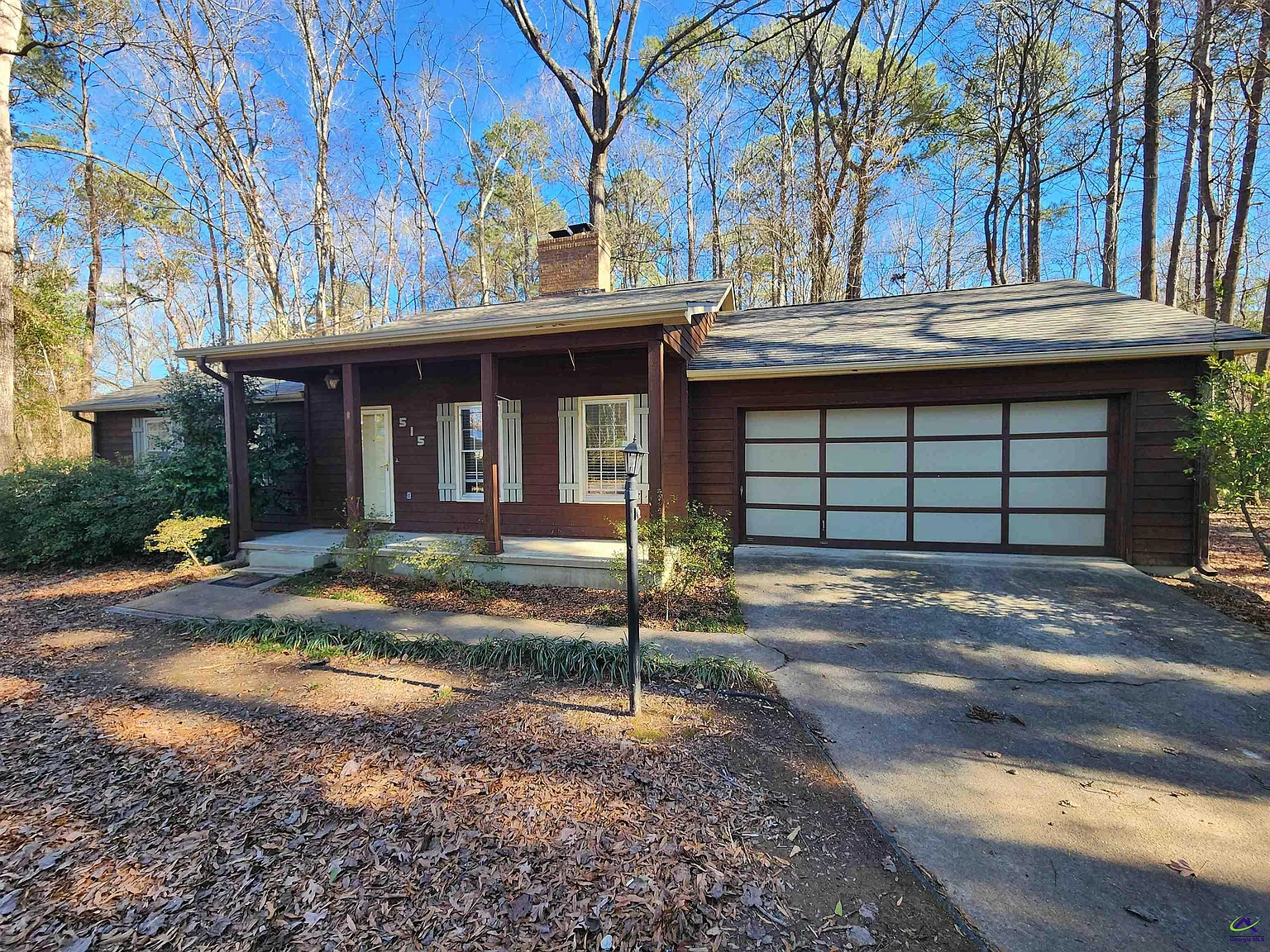 3 bed, 2.0 bath, 1391 sqft, $1,595 — Photo 1