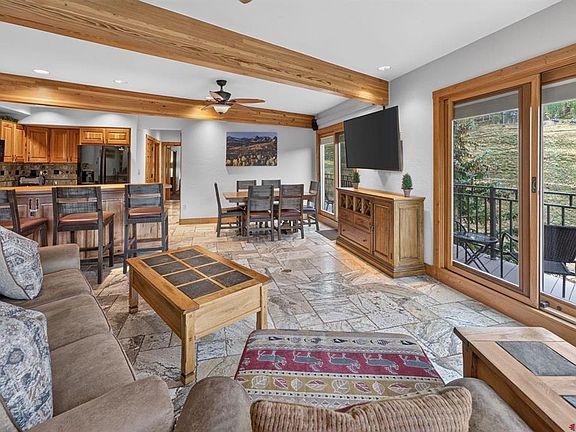 5th image of 18 Snowmass Road #204