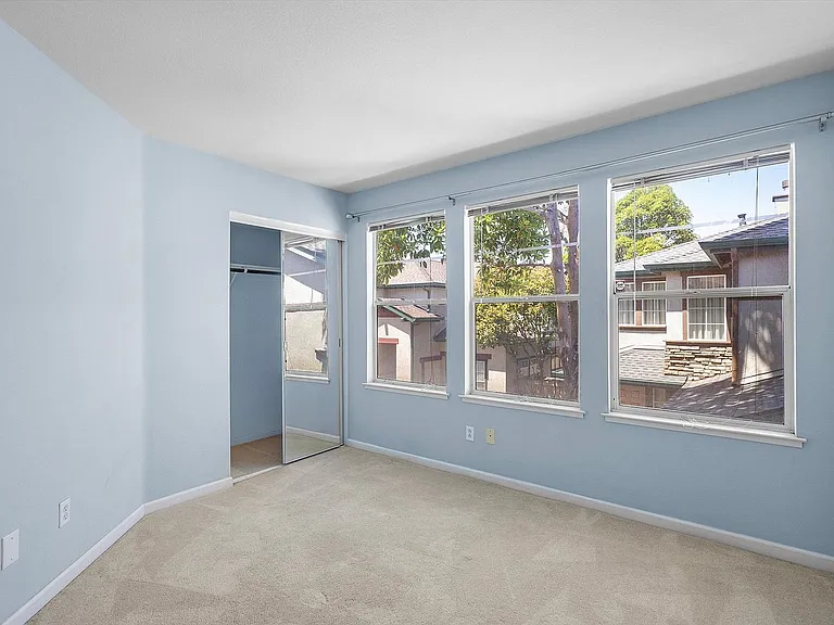 1 Challen Ct — Photo 10