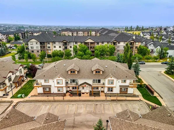 20 W Panatella Lndg NW #104, Calgary, AB T3K 0K8