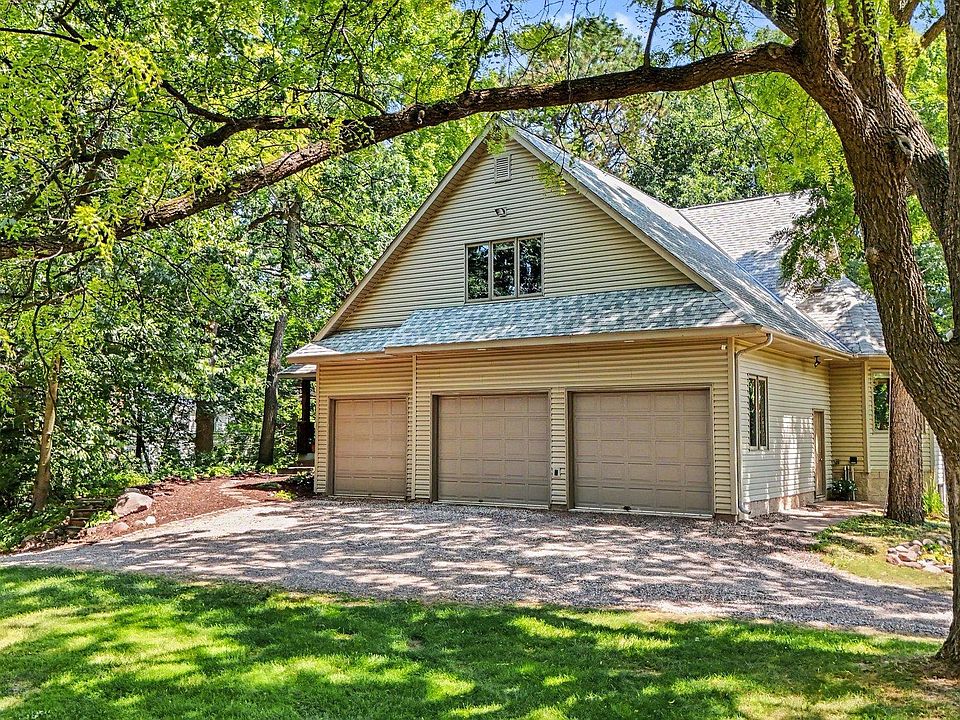 2430 Larpenteur Ave E, Maplewood, MN 55109 | Zillow