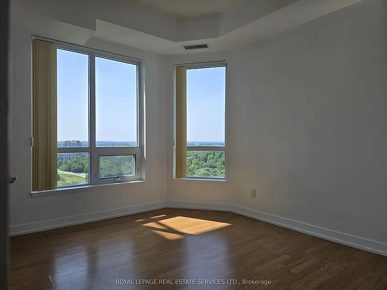 840 Queens Plate Dr #1305 — Photo 5