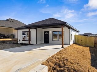 304 Rike Rd, Mabank, TX 75147