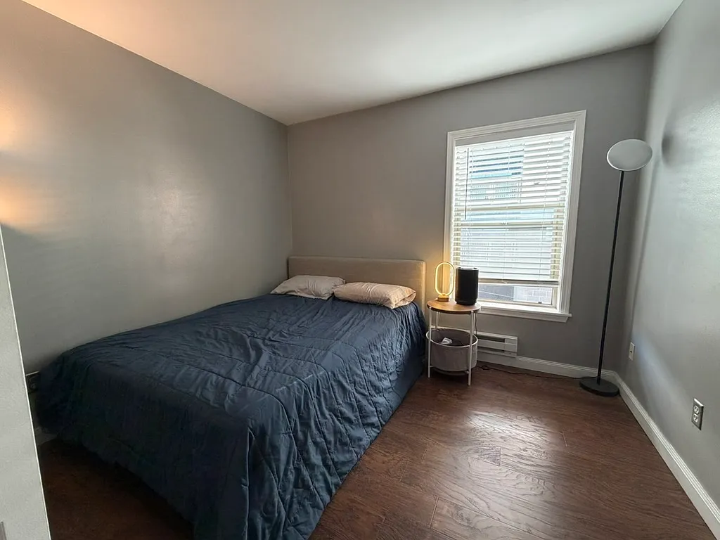 1 bed, 521 sqft, $2,100 — Photo 4