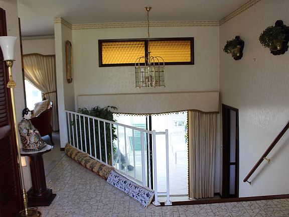 4th image of 10475 Tamryn Blvd