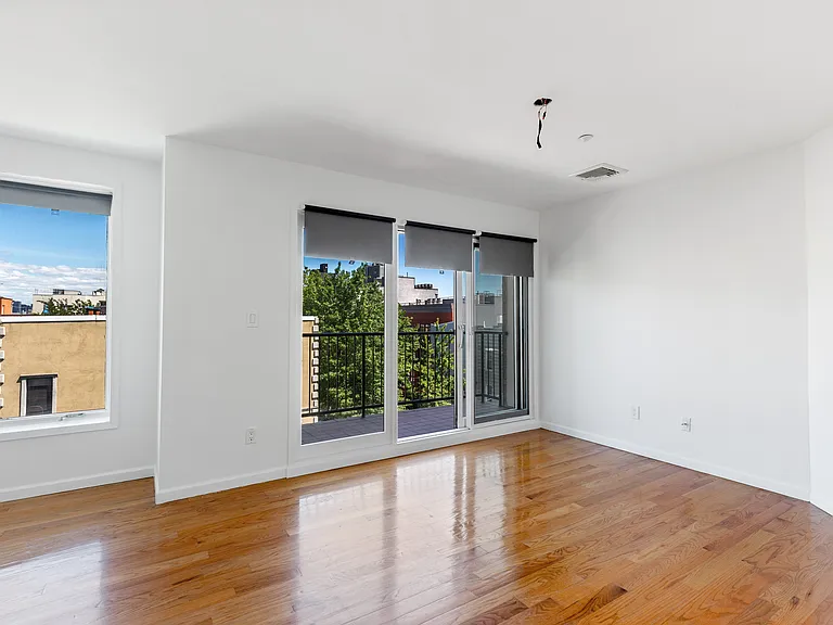 419 Humboldt St #PENTHOUSE — Photo 8