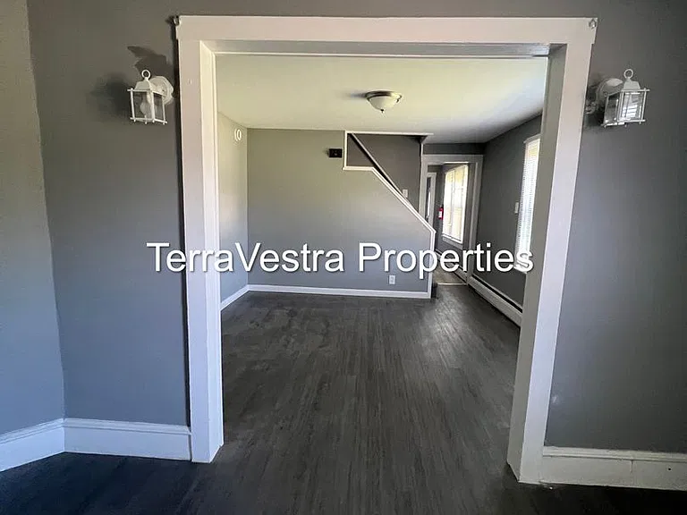 138 Denny Ave — Photo 14