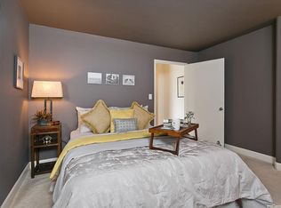 2115 Ala Wai Blvd APT 605, Honolulu, HI 96815