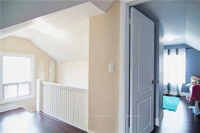 186 Maurice Dr — Photo 8