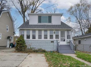 790 Jewell St, Ferndale, MI 48220