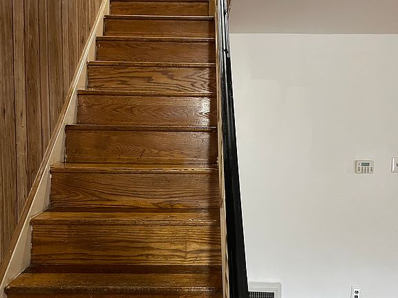 4th image of 4336 Marple St #1