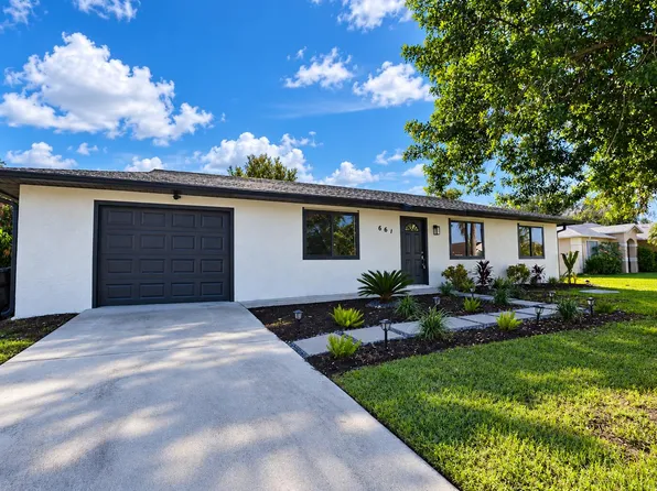 661 SW CYNTHIA Street, Port St Lucie, FL 34983