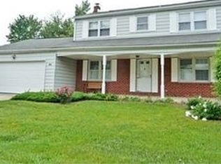 8 Bunker Hill Rd, New Castle, DE 19720