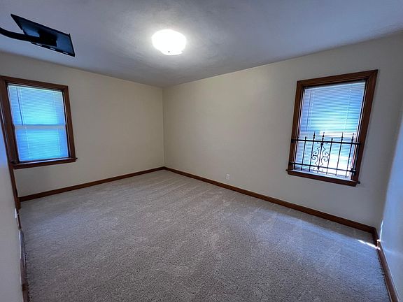 2nd image of 3626 N Sherman Blvd #3628