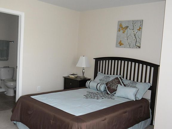 5th image of 2900 Golden Crest Ct