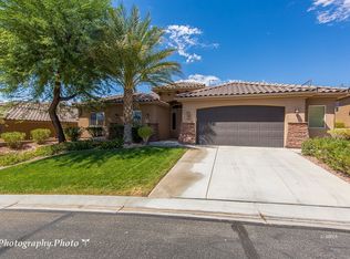 1064 Crest View Dr, Mesquite, NV 89027
