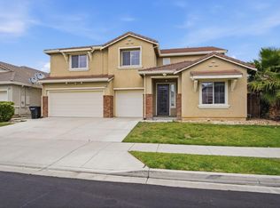 1527 Phlox Dr, Patterson, CA 95363