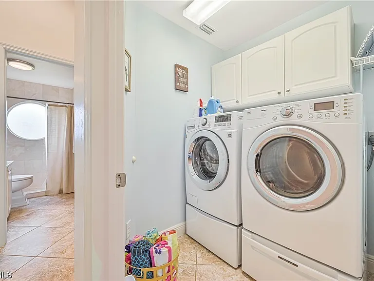 14980 Lake Olive Dr — Photo 22