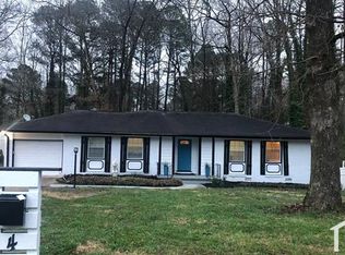 493 Mount Vista Rd, Stone Mountain, GA 30087