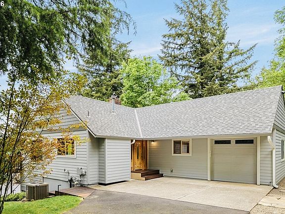 3rd image of 10585 Beutel Rd