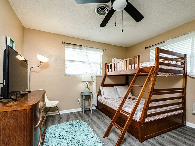 117 Ocean Ter — Photo 16