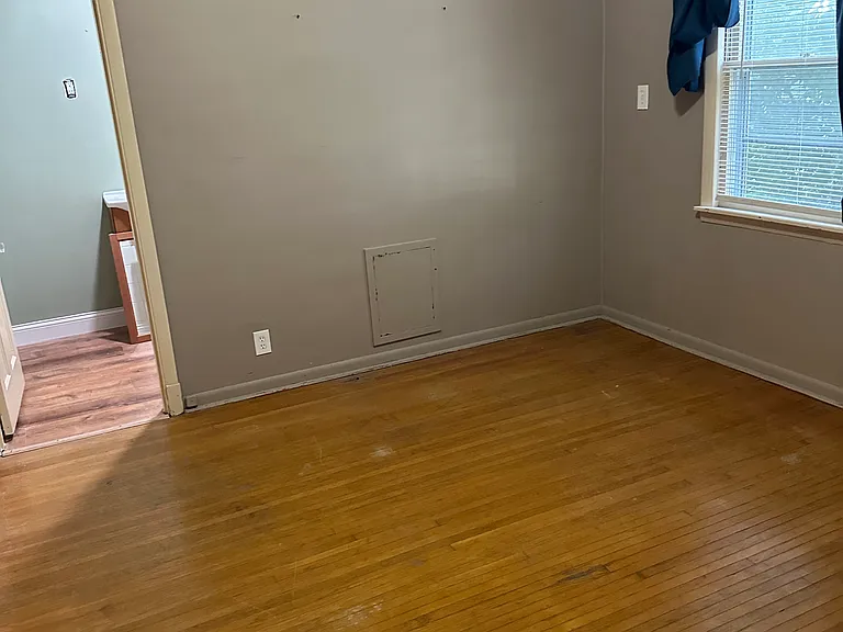 215 S Grant Ave — Photo 10