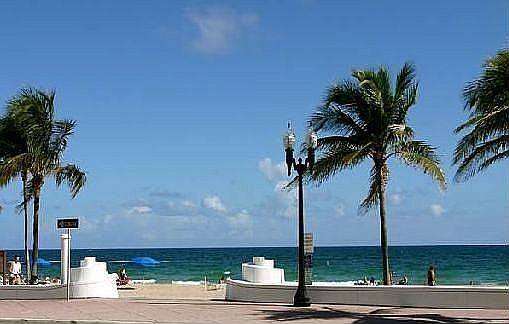 Short walk to Sebastian Beach