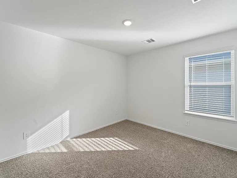 1011 Vilana Ridge Ln — Photo 13