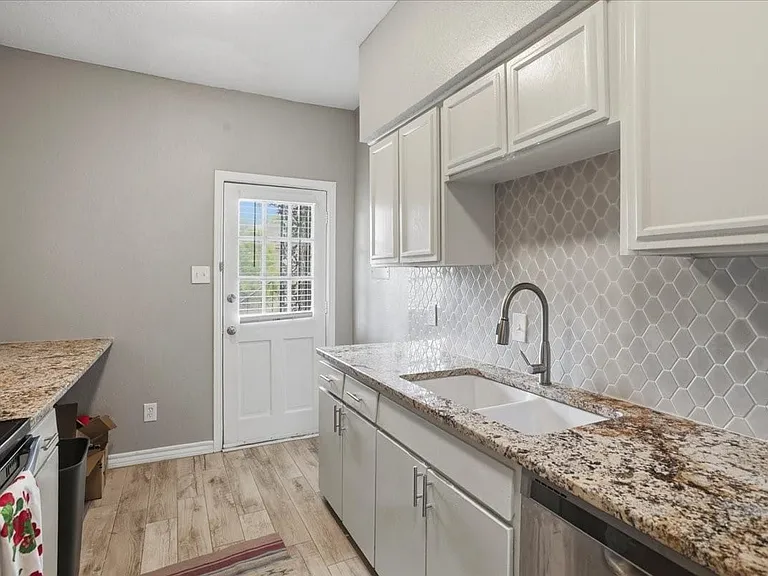 4345 Bellaire Dr S #235S — Photo 6
