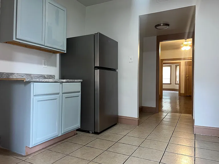 8253 S Maryland Ave #1 — Photo 13