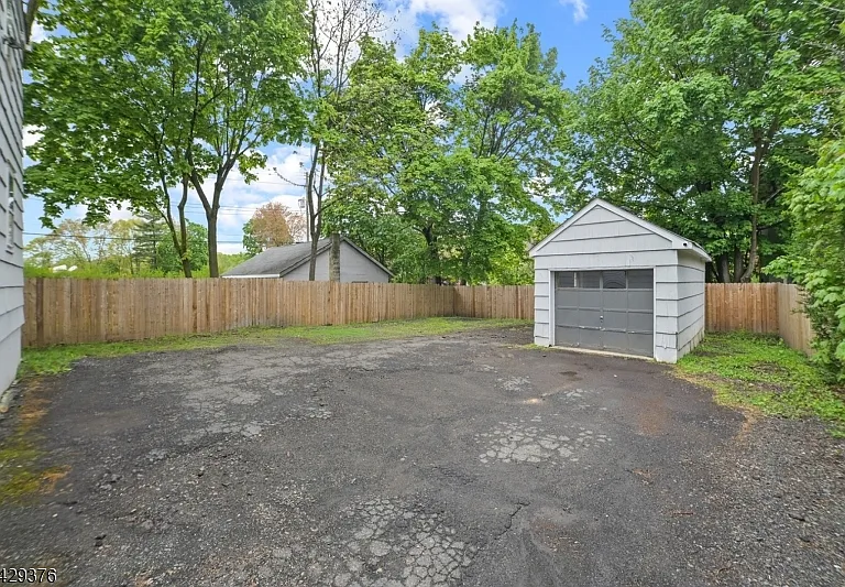 59 Bernards Ave #A — Photo 17