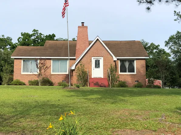 324 Legion Dr SW, Pelham, GA 31779