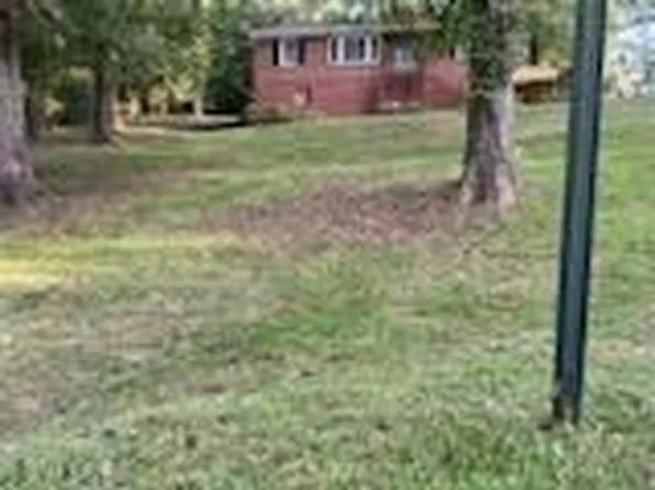 2466 Nancelon Cir N, Macon, GA 31204