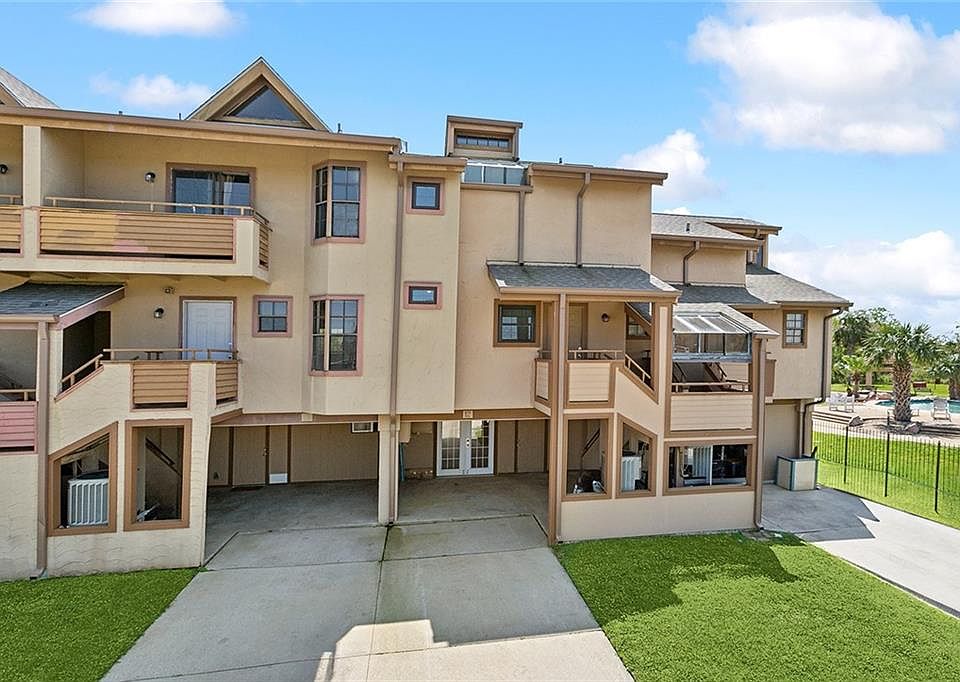 1st image of 12 Lake Breeze Dr #12