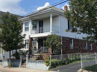 274 Division St #276, Pawtucket, RI 02860