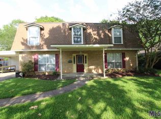 341 Eileen Dr, Baton Rouge, LA 70815