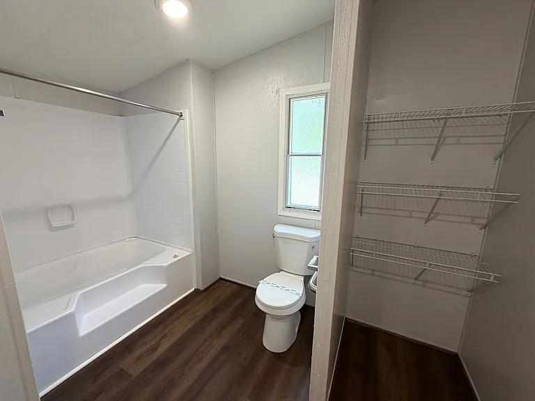 1105 S Rogers St — Photo 22