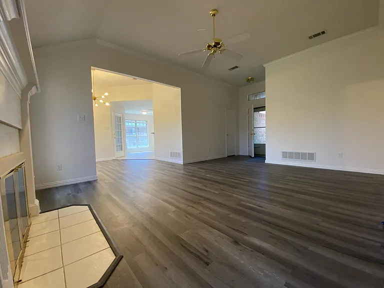 1212 Oak Valley — Photo 36