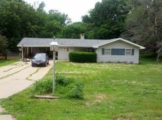 108 Brentwood Hts, Council Bluffs, IA 51503